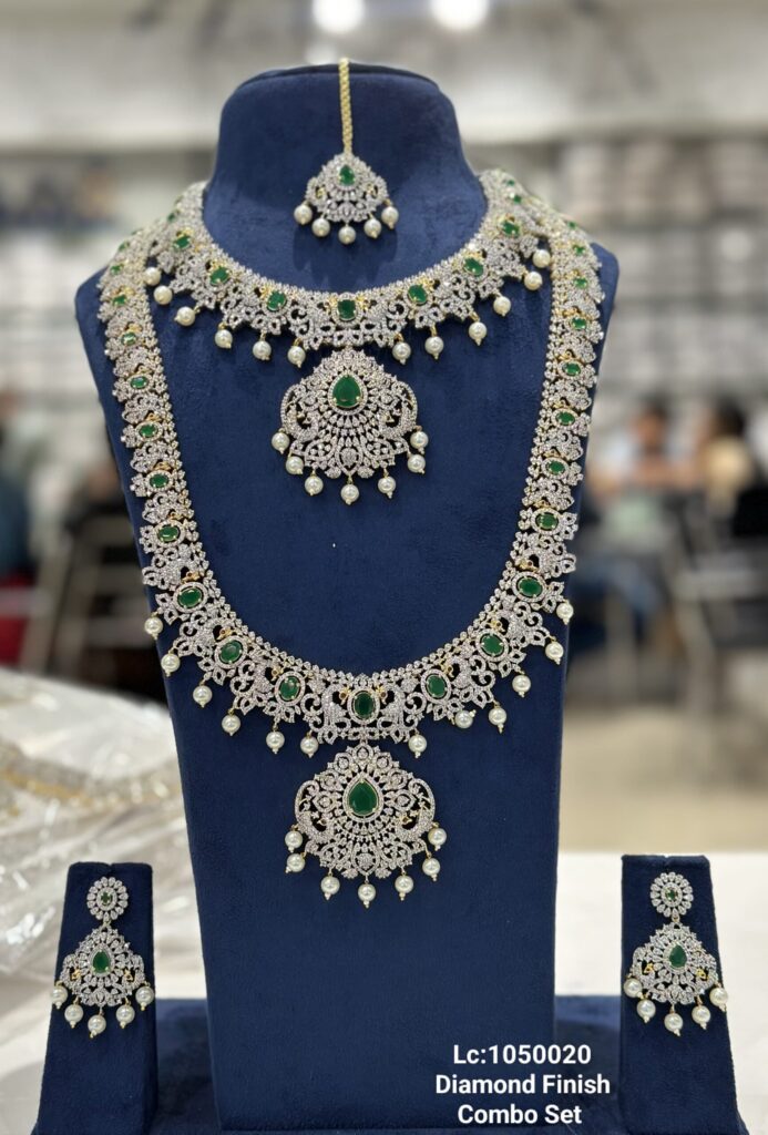 CZed Bridal Jewelry Set in Diamond Finishing