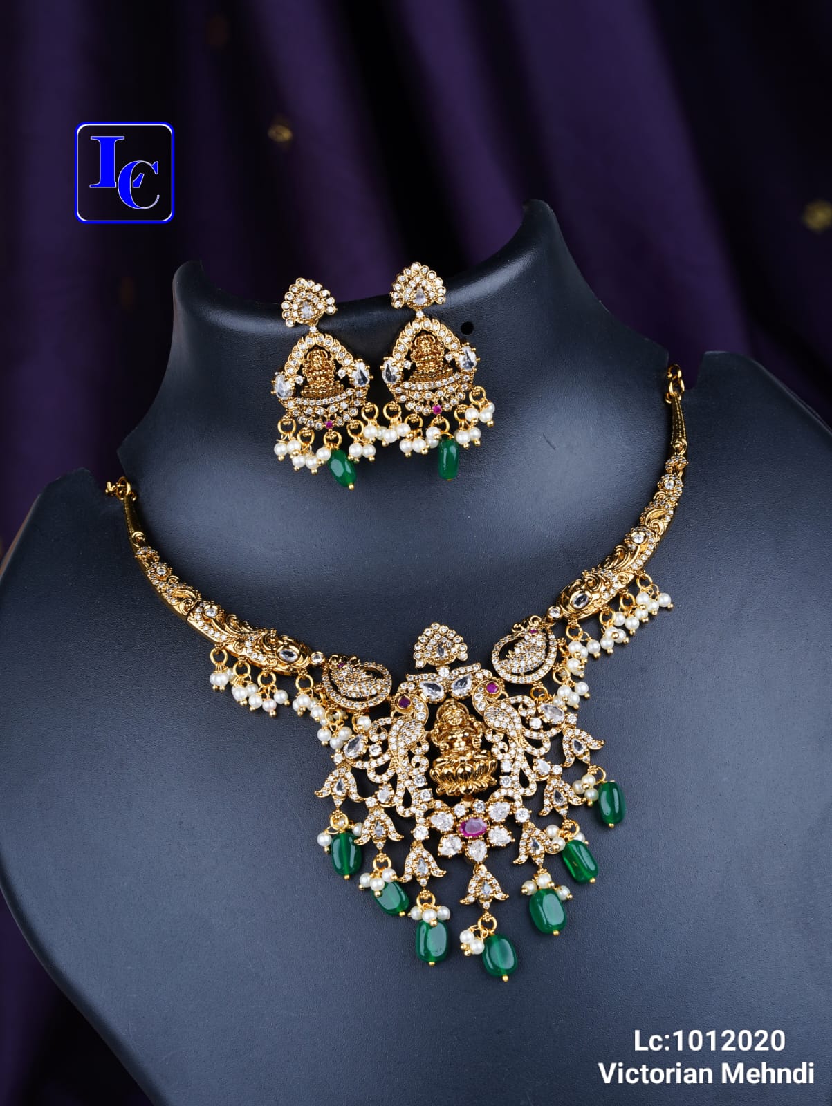 Kante Necklace With Lakshmi devi Pendant And Earrings - Image 3