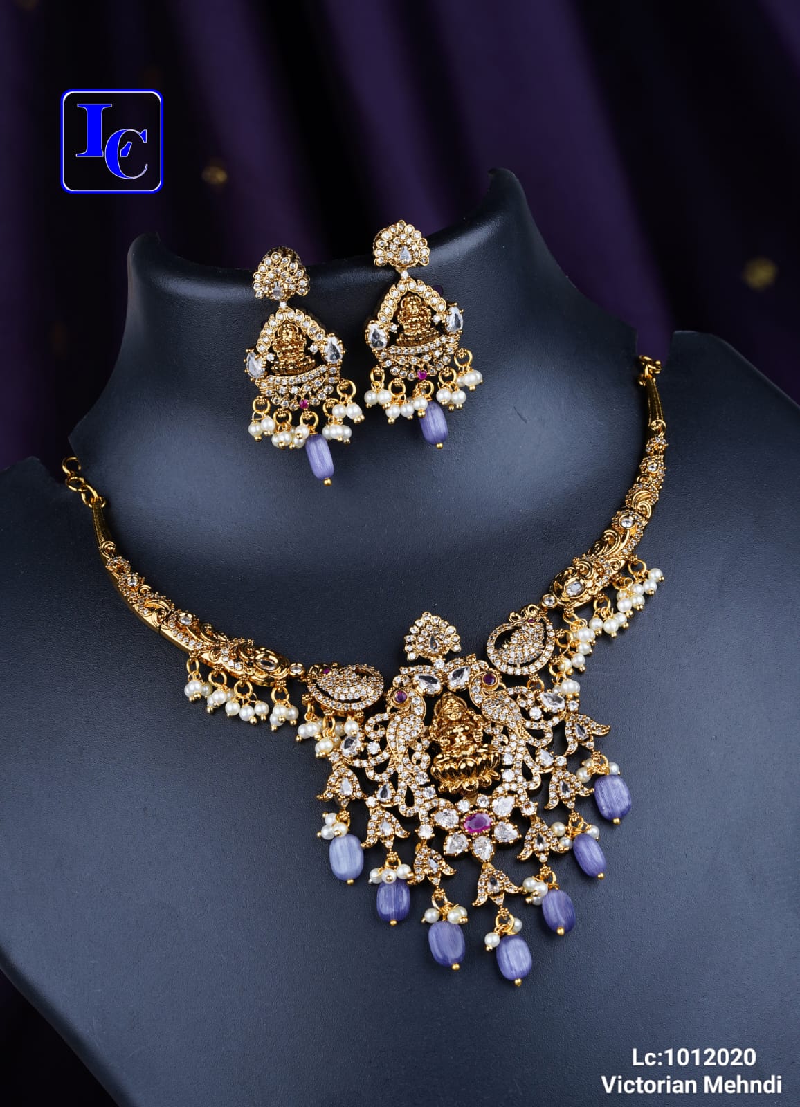 Kante Necklace With Lakshmi devi Pendant And Earrings - Image 6