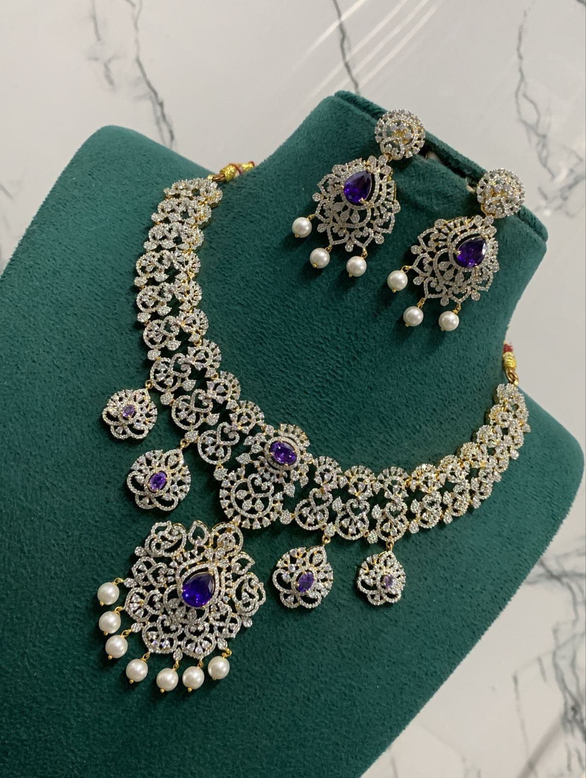 Simple Diamond Choker - Image 3